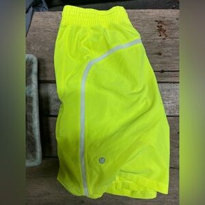 Lululemon Pace Breaker shorts M